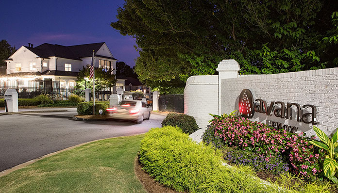Avana Lenox entry Avana Lenox entry