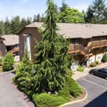 Institutional Property Advisors brokers suburban Seattle multifamily sale